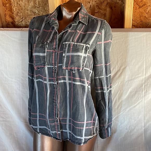 Standard Grace Plaid Button Down Shirt - Picture 7 of 12